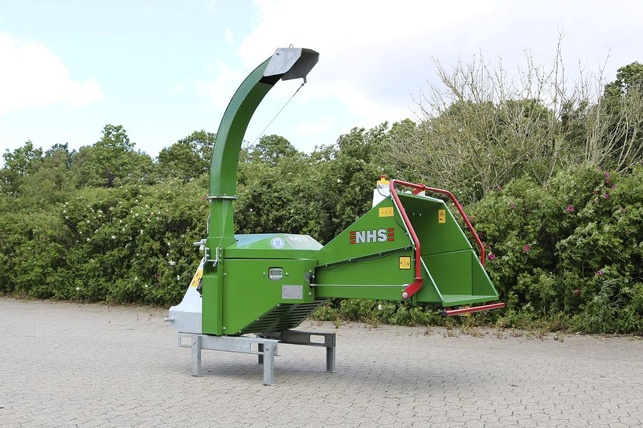 NHS 150i woodchipper
